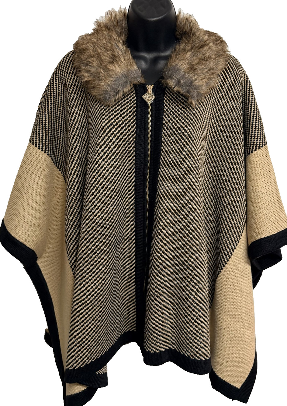 Anne Klein Colorblocked Zip Poncho Petite L/XL Light Coffee Faux Fur Collar NEW